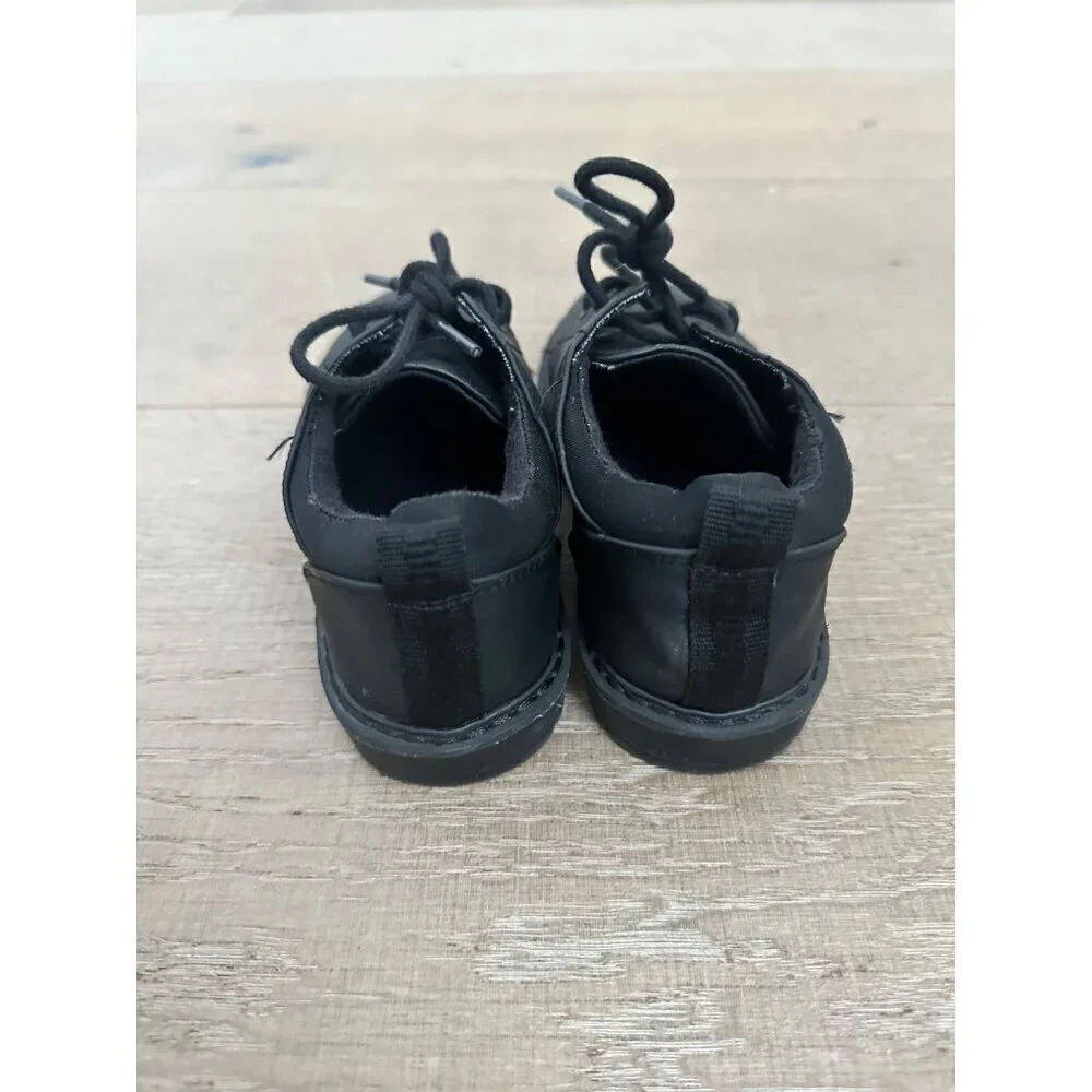 Zara Kids Black Lace-Up Leather Shoes Size 27 With Rugged Soles & Pull Tabs